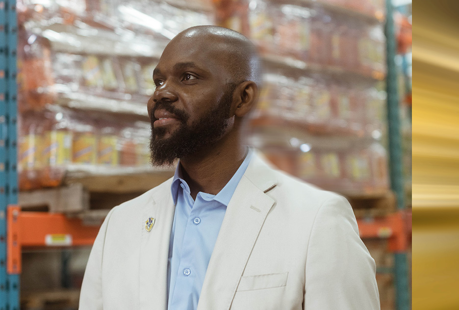Isaaq Bosquet of Demasara dans son entrepot